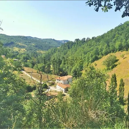 Casa Biron In A Country House In The Heart Of Italy